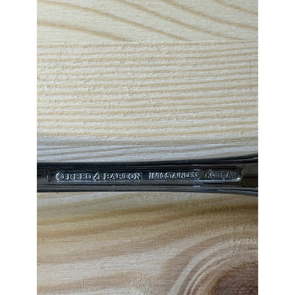 Reed & Barton HIGHGROVE Silverware 18/10 Stainless Serving‎ Spoon DISCONTINUED